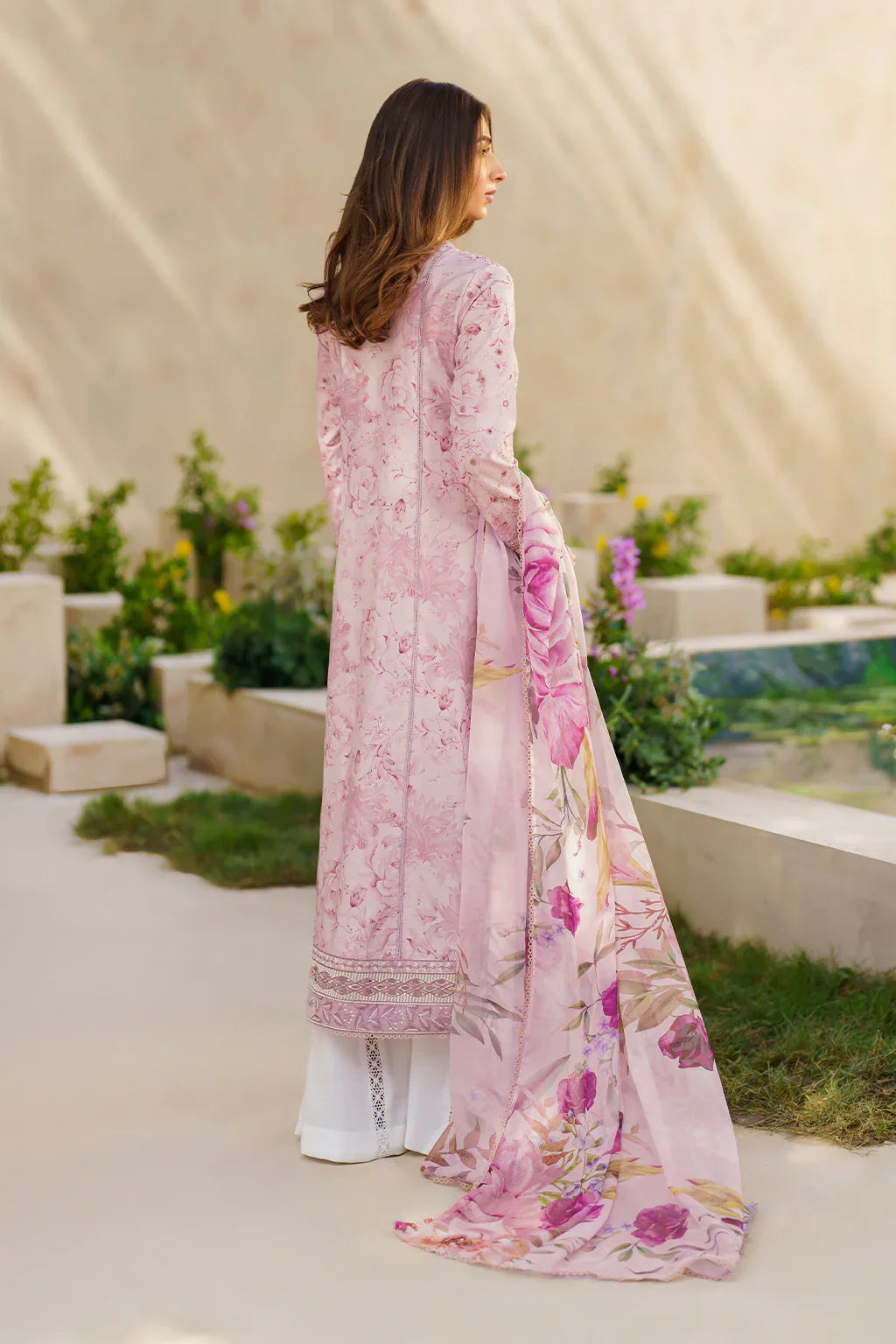 Unstitched Iznik 3 Piece Embroidered Spangle & Scifflie Work Lawn Suit with Chiffon Dupatta